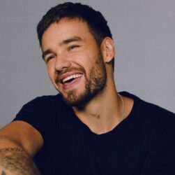 CHUTOGEL lagu terbaik dari Liam Payne