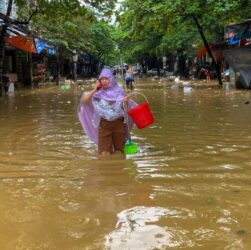 Banjir gegara topan yagi masih rendam vietnam